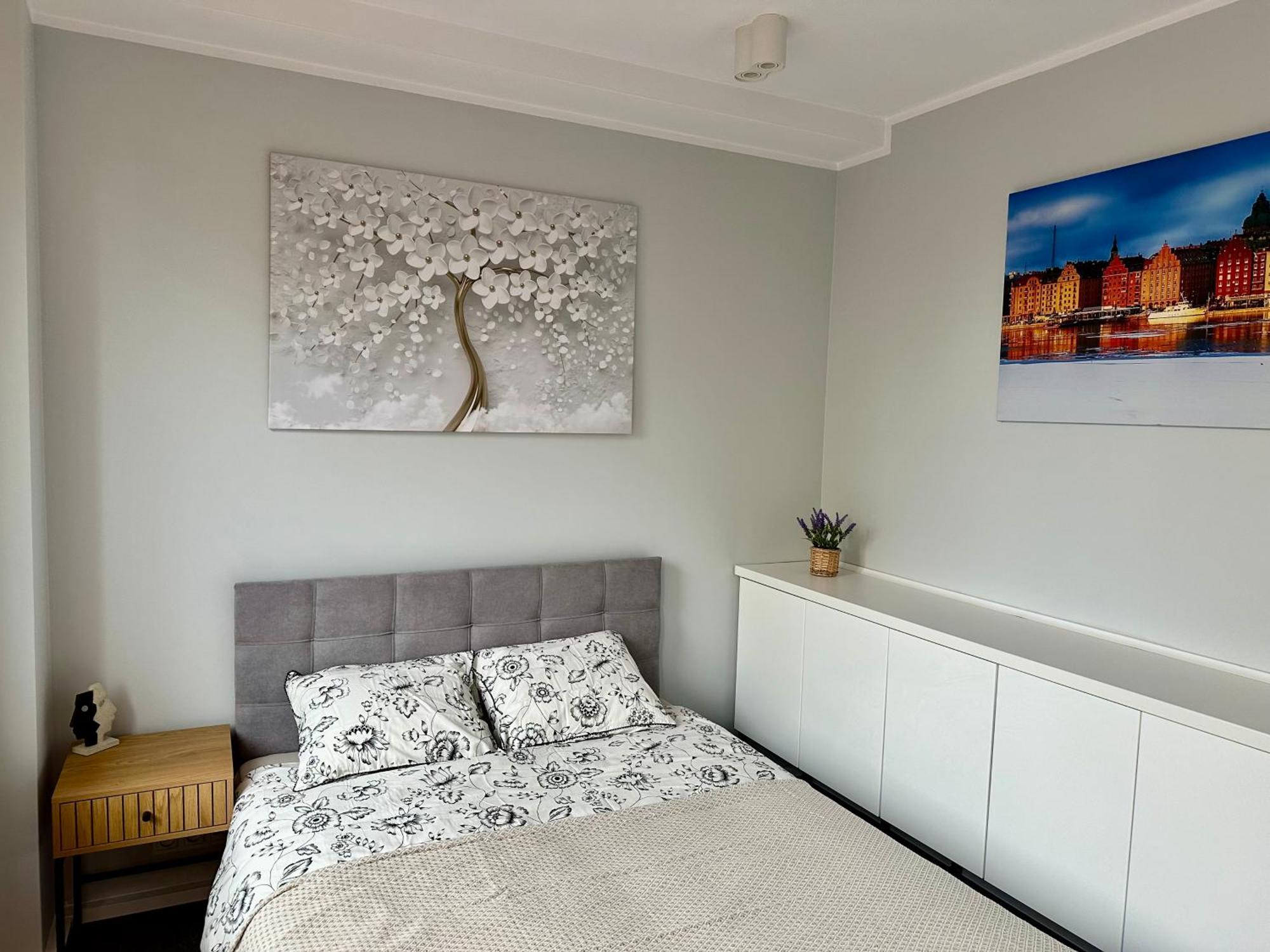 Apartamenty 1 Maja 94 Katowice Buitenkant foto
