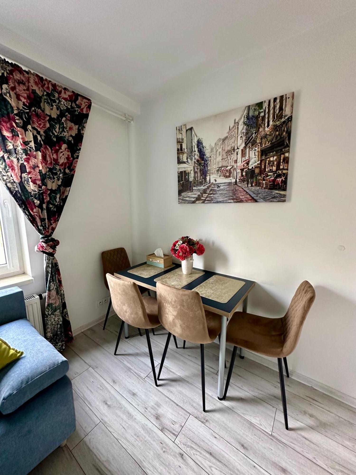 Apartamenty 1 Maja 94 Katowice Buitenkant foto