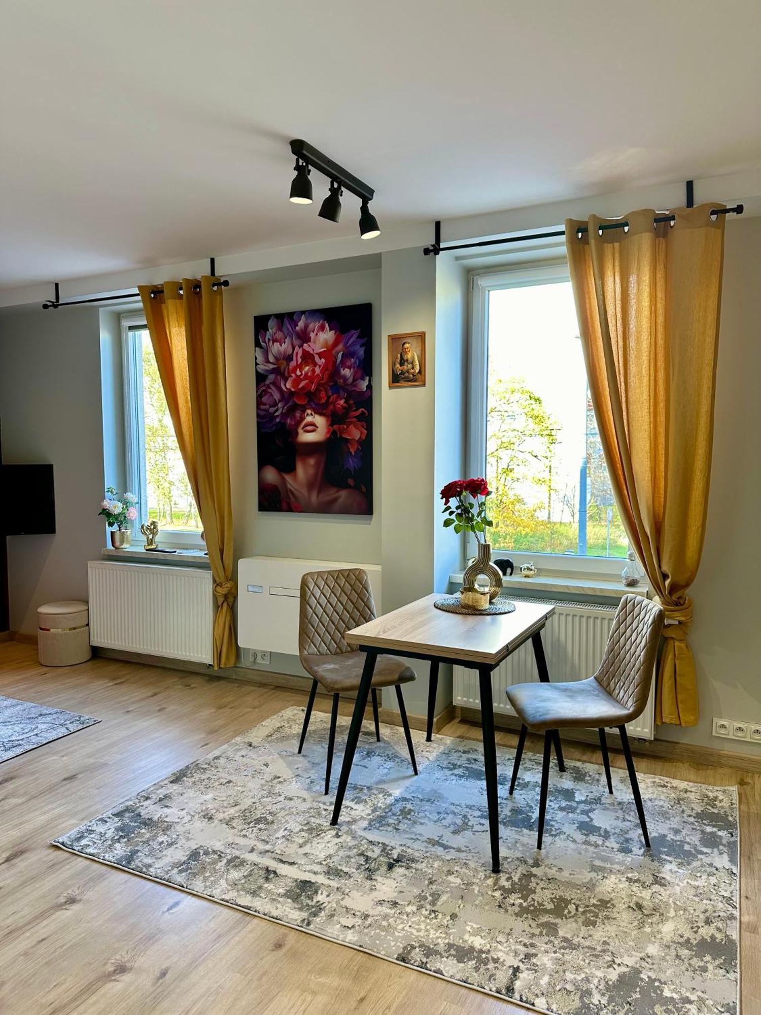 Apartamenty 1 Maja 94 Katowice Buitenkant foto